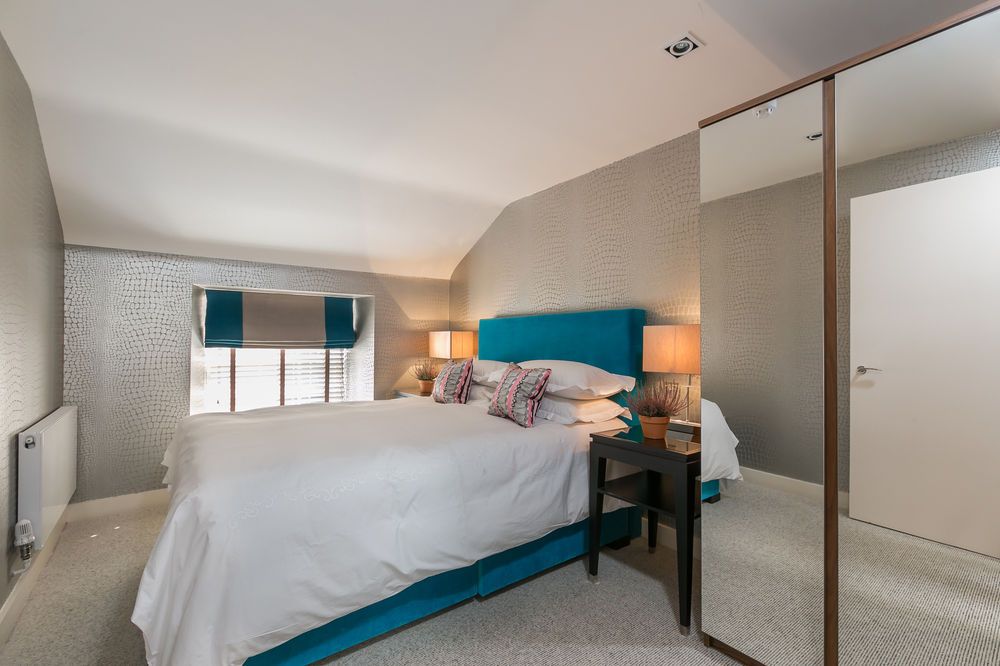 Atholl Apartments — 4-Star Luxury Hotel in Edinburgh, United Kingdom
