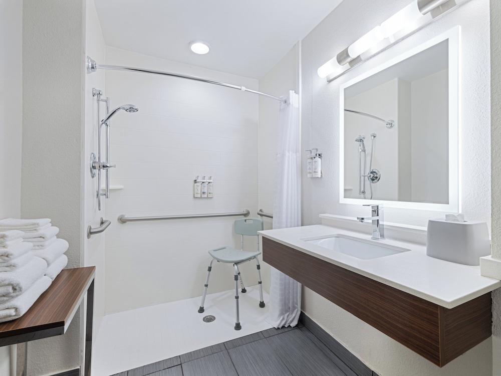 Holiday Inn Express & Suites Augusta West Fort Gordon by IHG - photo 69