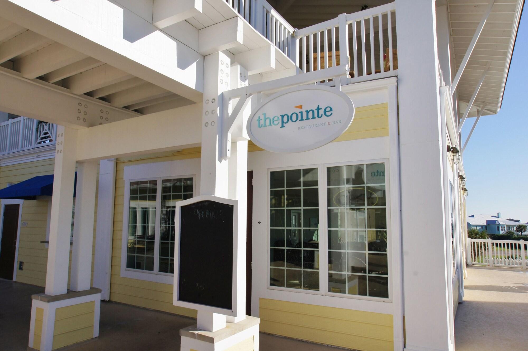 Breaking Waves Open Airy Beautiful Ocean Views - last minute hotel in Galveston