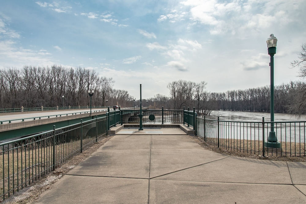 TownSquare Place - photo 37