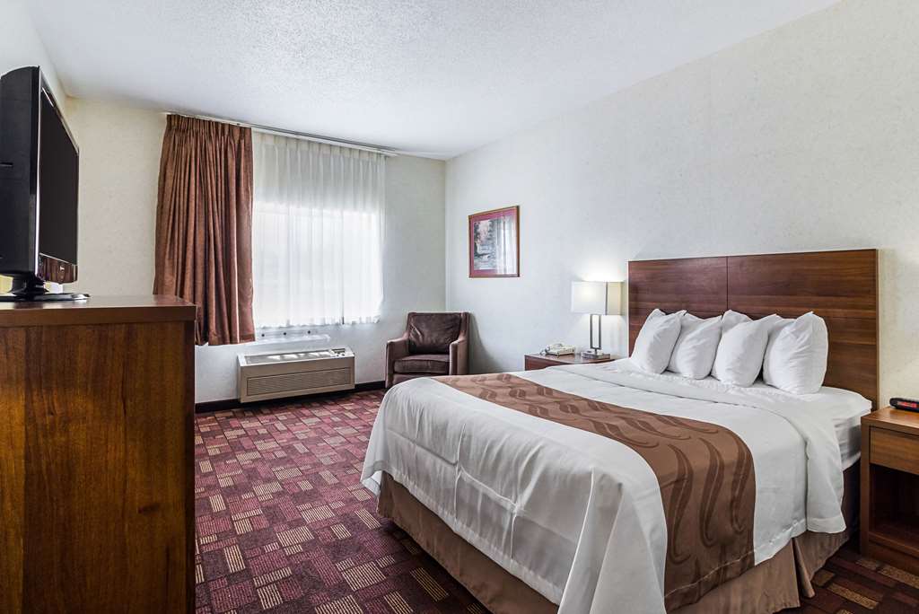 Econo Lodge Luverne I 90 - featured photo