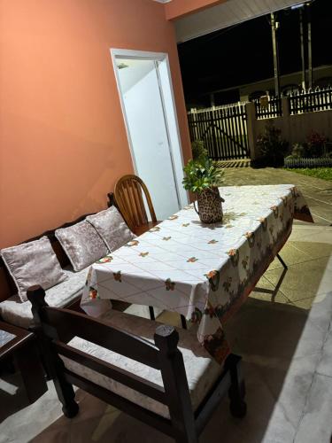 Confortável quarto em Matinhos - last minute hotel in Unknown City