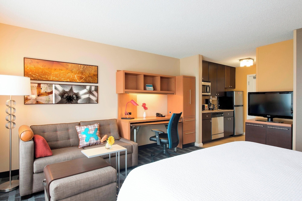 TownePlace Suites by Marriott Kalamazoo - photo 9