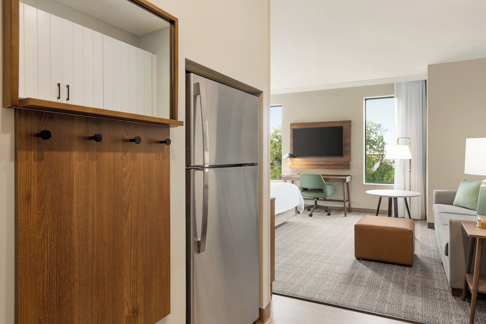 Staybridge Suites Greenville Medical Center by IHG - photo 10