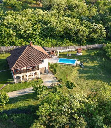 Dunavski konaci in Unknown City, Serbia