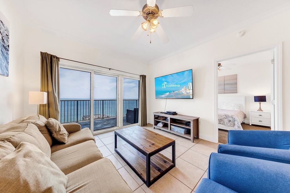 Crystal Tower Comfort Condos by Hosteeva - photo 44