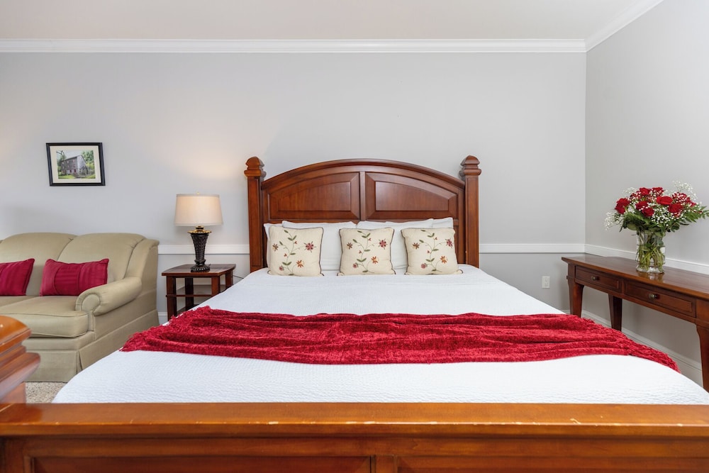 Selinsgrove Inn - photo 41