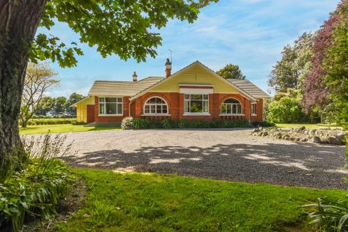 Springfields Homestead Rapaura Holiday Home — 4-Star Luxury Hotel in Blenheim, New Zealand