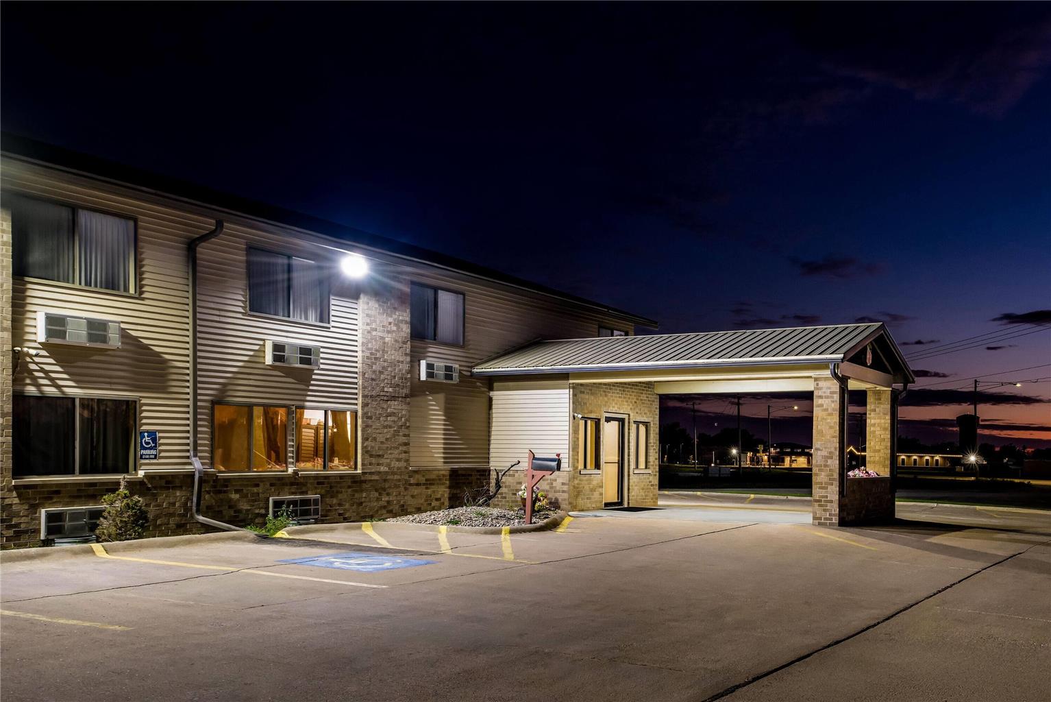 Super 8 by Wyndham Jefferson - photo 6