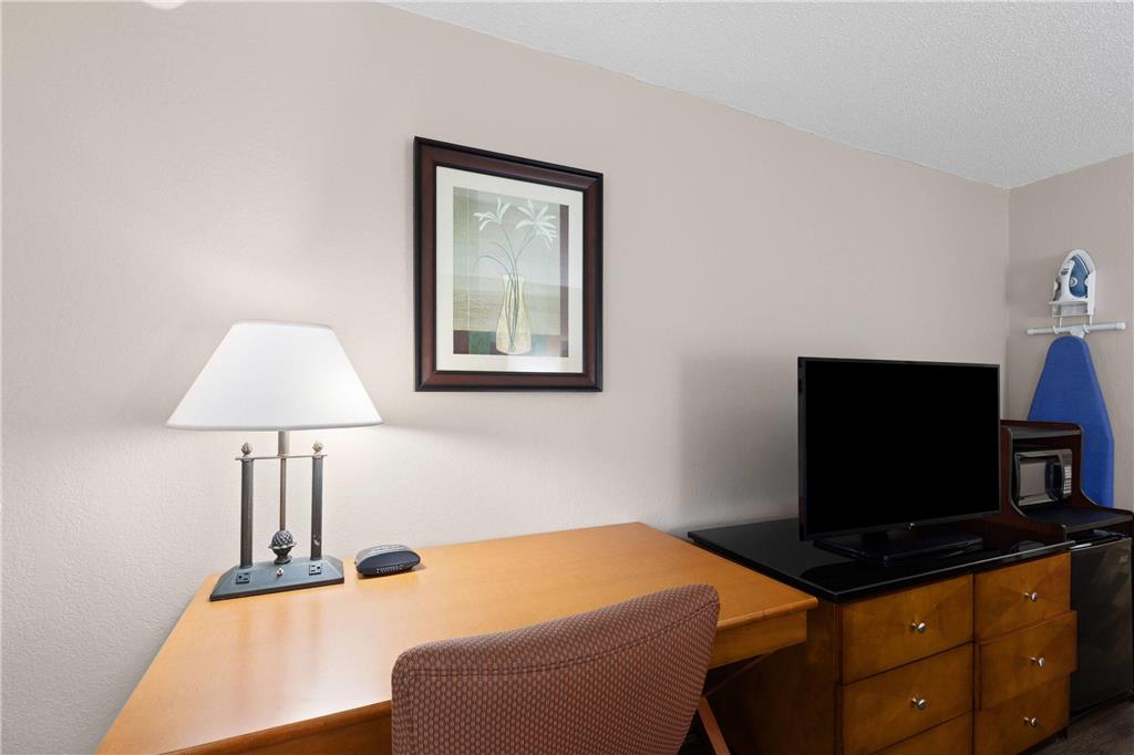 Baymont by Wyndham Knoxville I 75 - photo 24