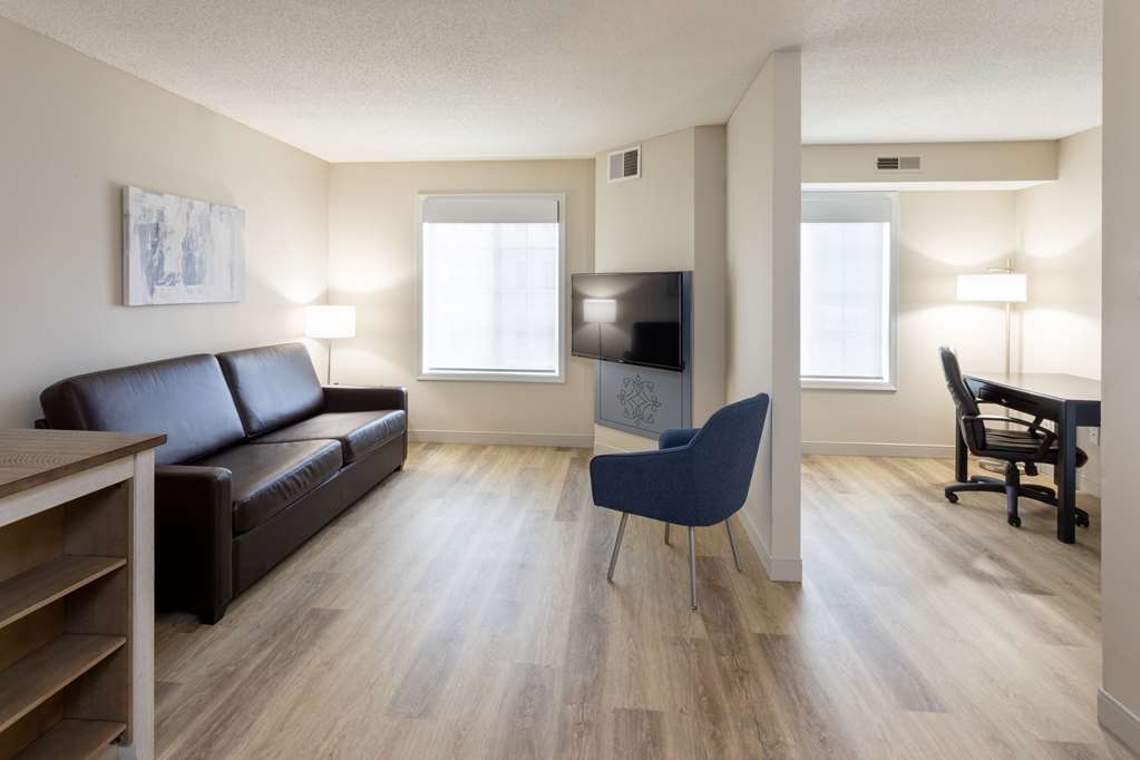 GrandStay Hotel and Conference - photo 8