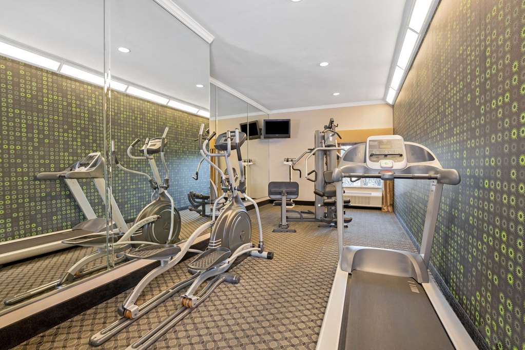 Sonesta Essential Houston Westchase - photo 25
