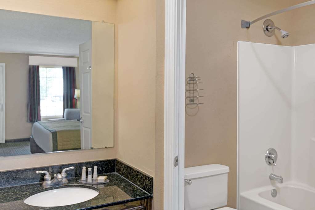 Baymont by Wyndham Sanford - photo 7