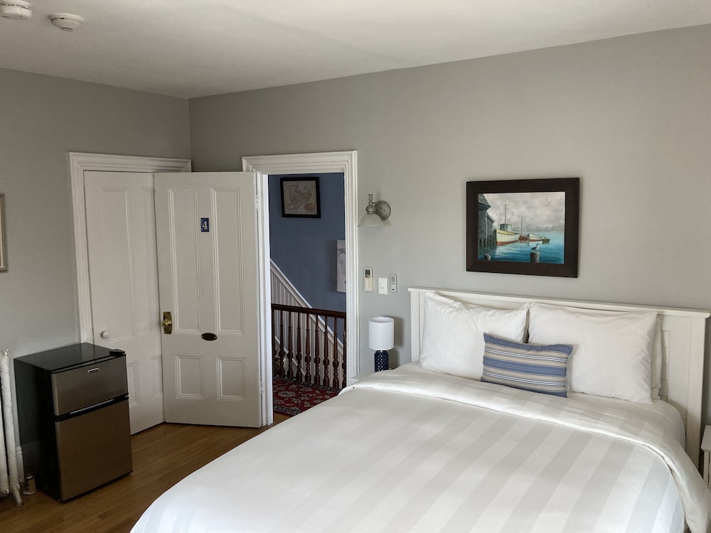 Prince Albert Provincetown - photo 16