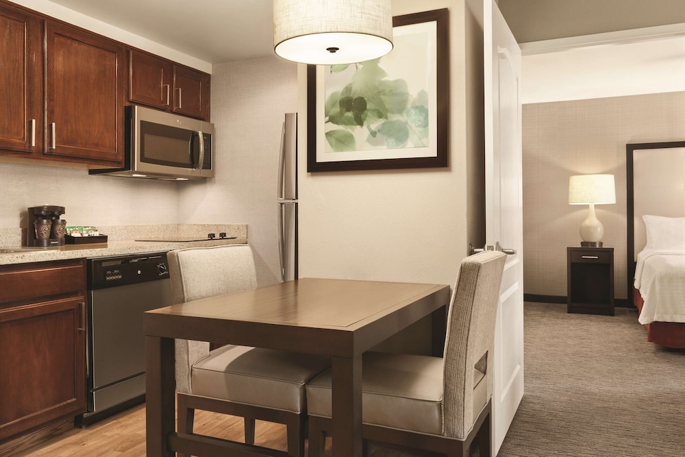 Homewood Suites by Hilton La Quinta - photo 17