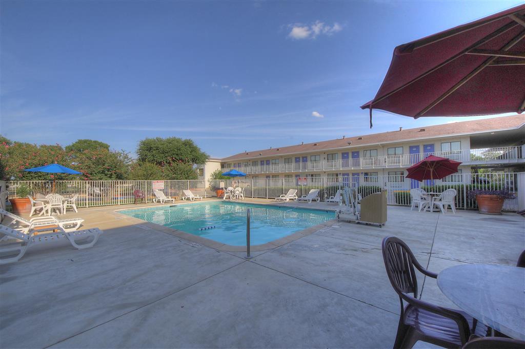 Motel 6 San Antonio TX Fiesta - photo 8