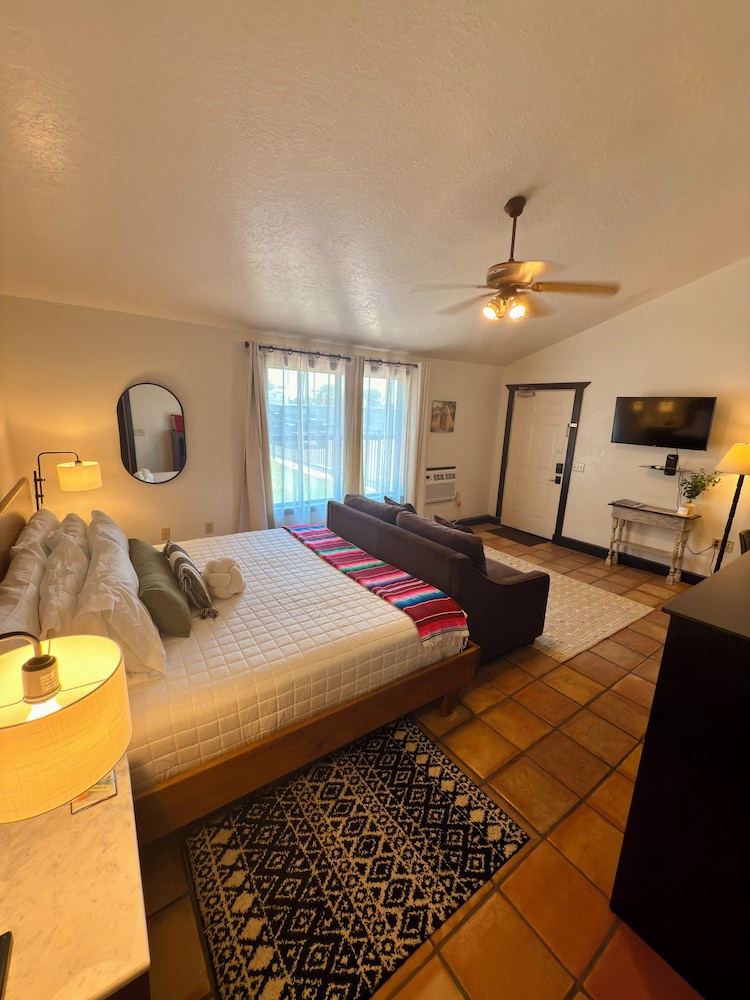 Adobe Rose Inn - photo 19