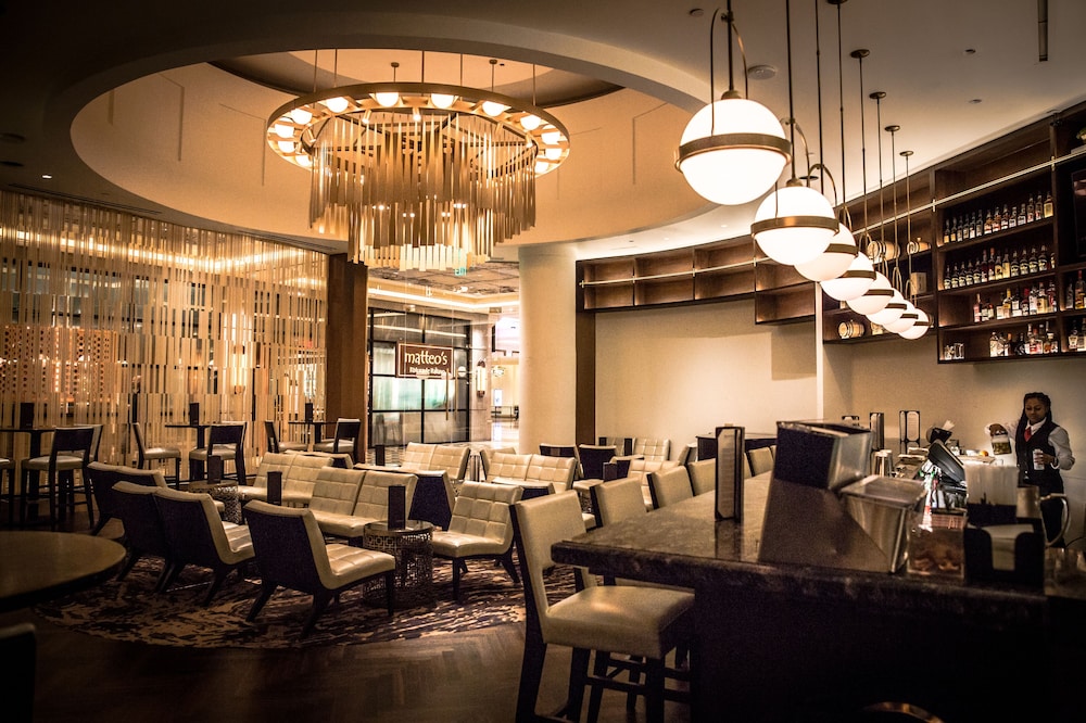 The Venetian Prestige Club Lounge - photo 43