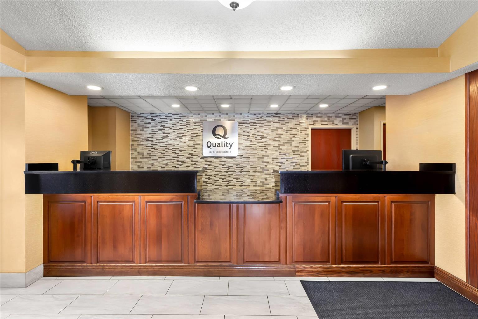 Quality Inn & Suites Niles - photo 8