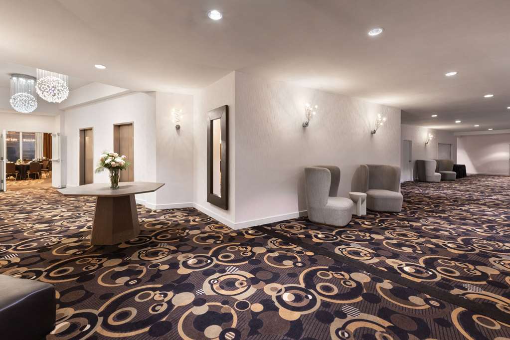 Wyndham Garden Norfolk Downtown - photo 40