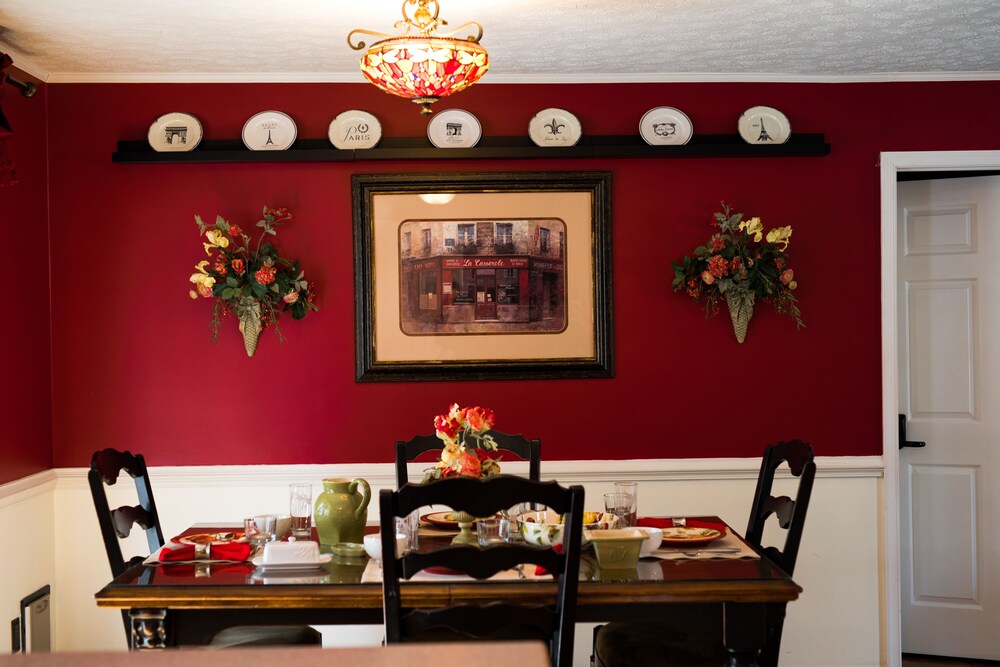 The Serendipity Inn - photo 45