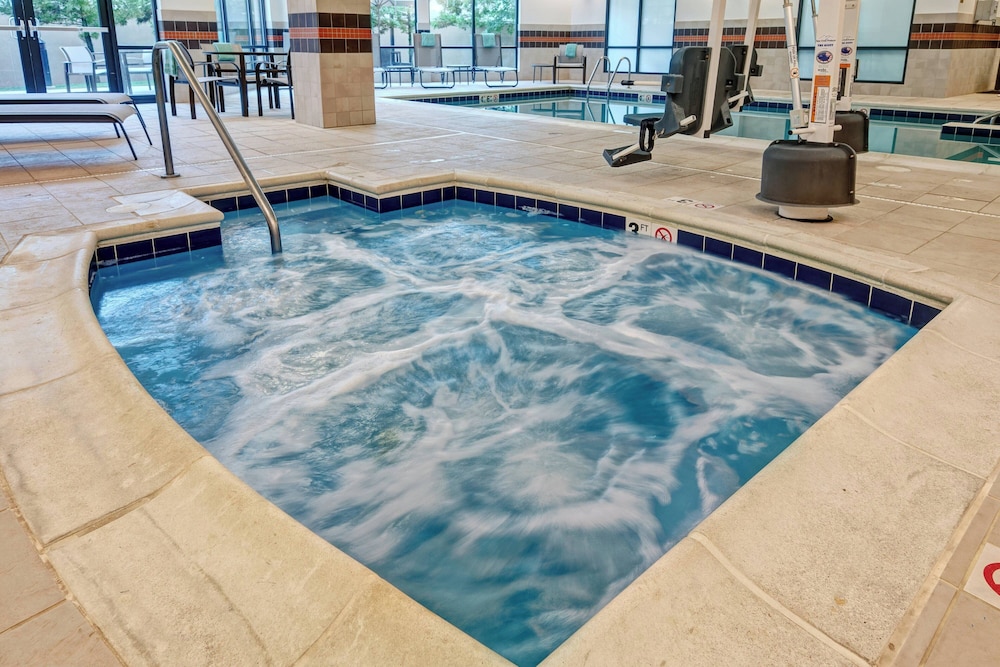 Courtyard by Marriott Newport News Airport - photo 17
