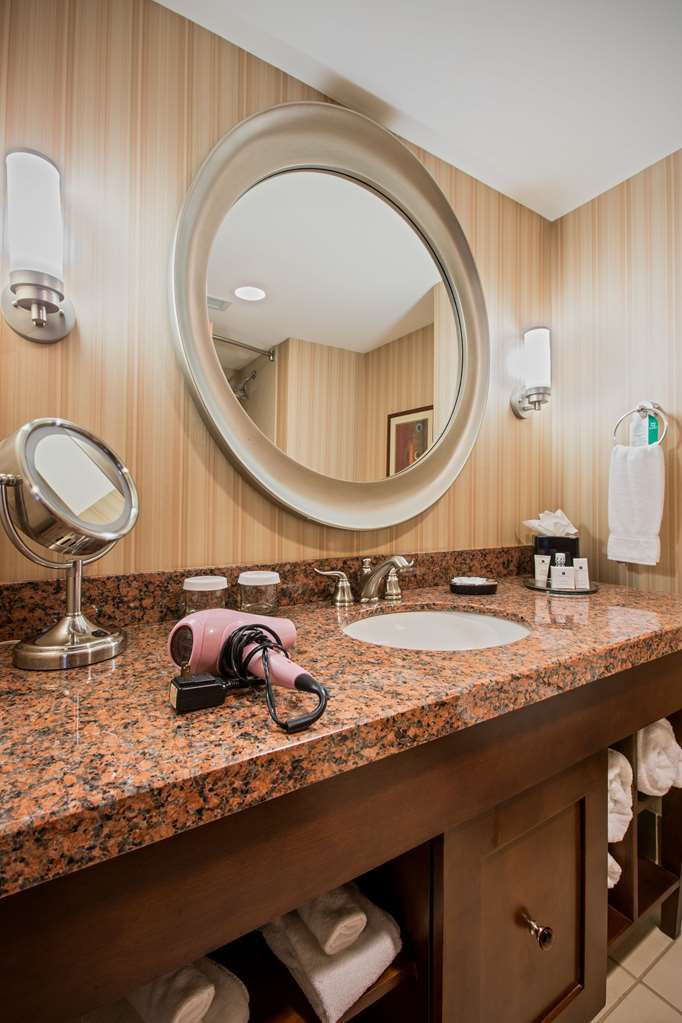 Sonesta Milwaukee West Wauwatosa - photo 12