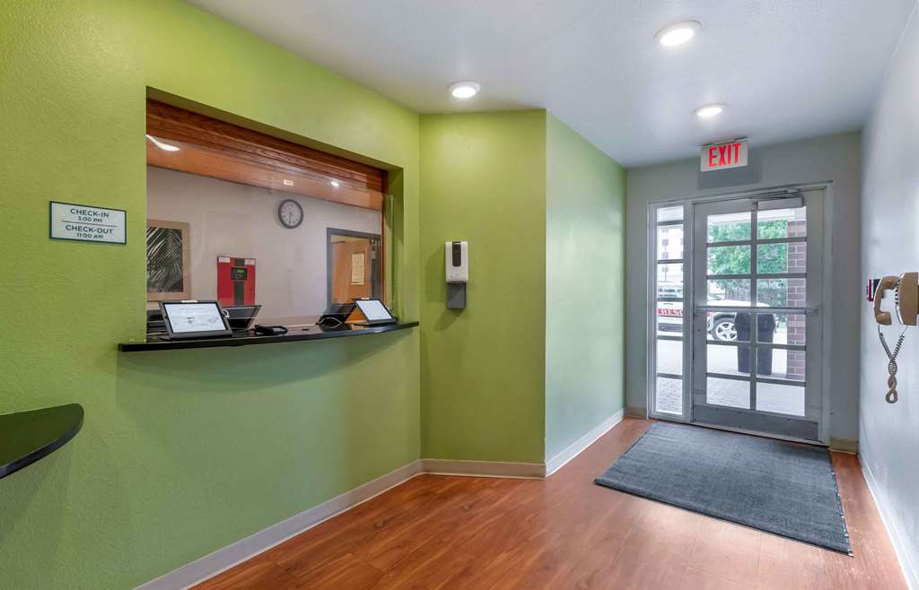Extended Stay America Select Suites Lake Worth - photo 6