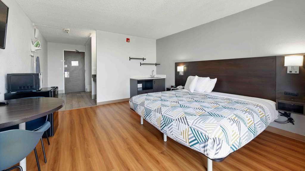 Motel 6 Atlanta GA Atlanta Airport - photo 21