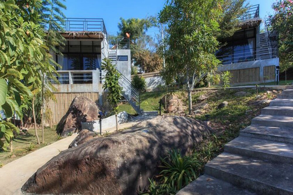 Twelve OClock Resort in Sikhio, Thailand