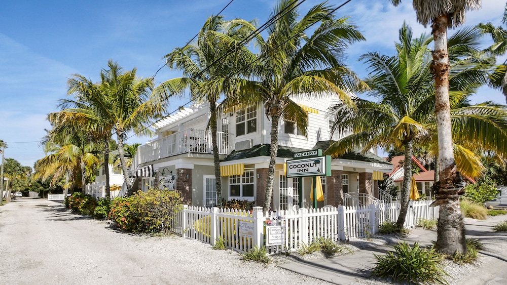 Coconut Inn - photo 152