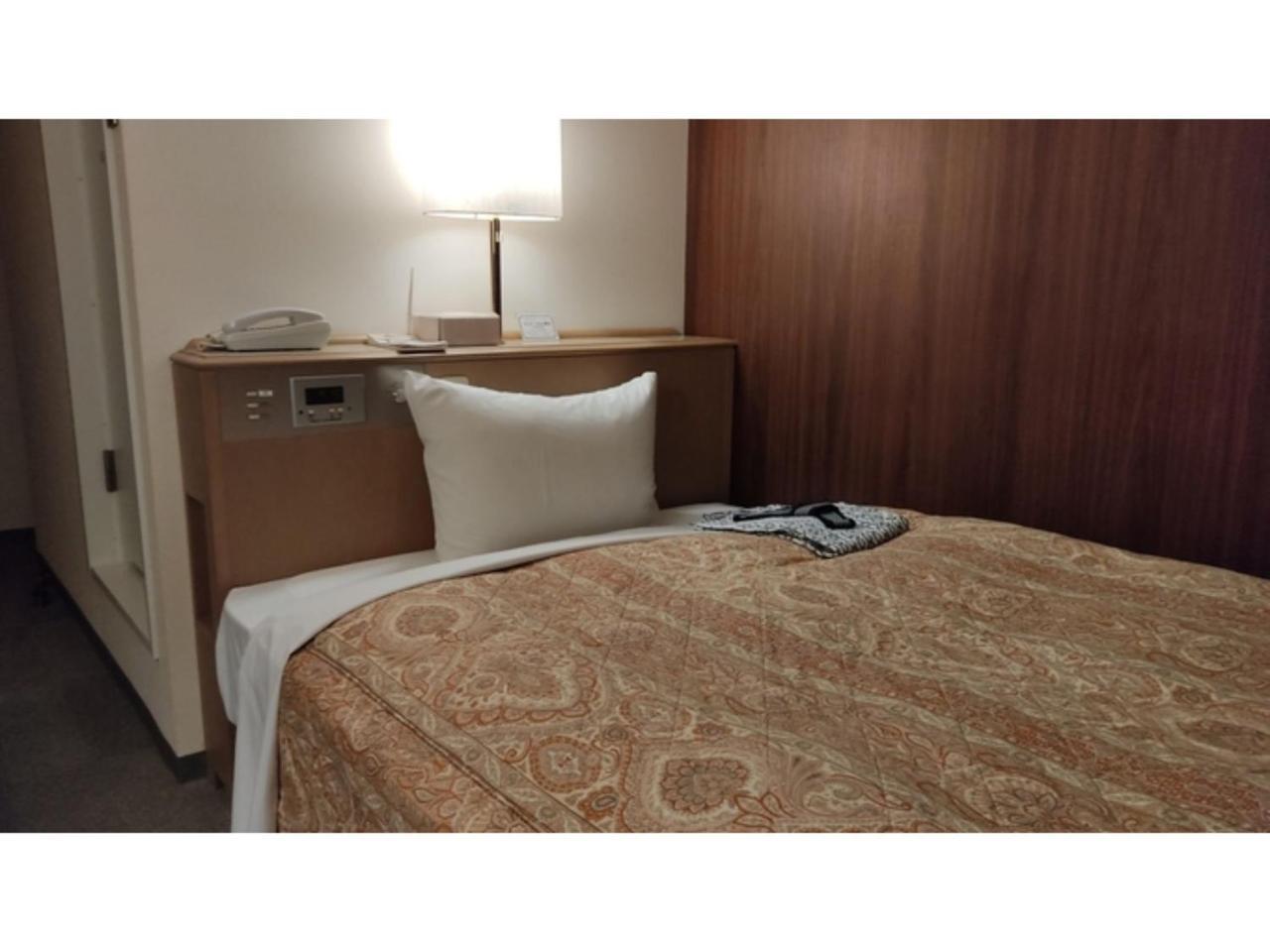 Central Hotel Toride Vacation STAY 09908v — hotel in Toride