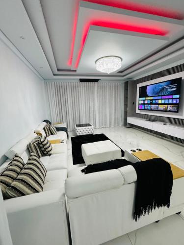 Sandton Atherstone Luxury — 4-Star Luxury Hotel in Johannesburg, South Africa