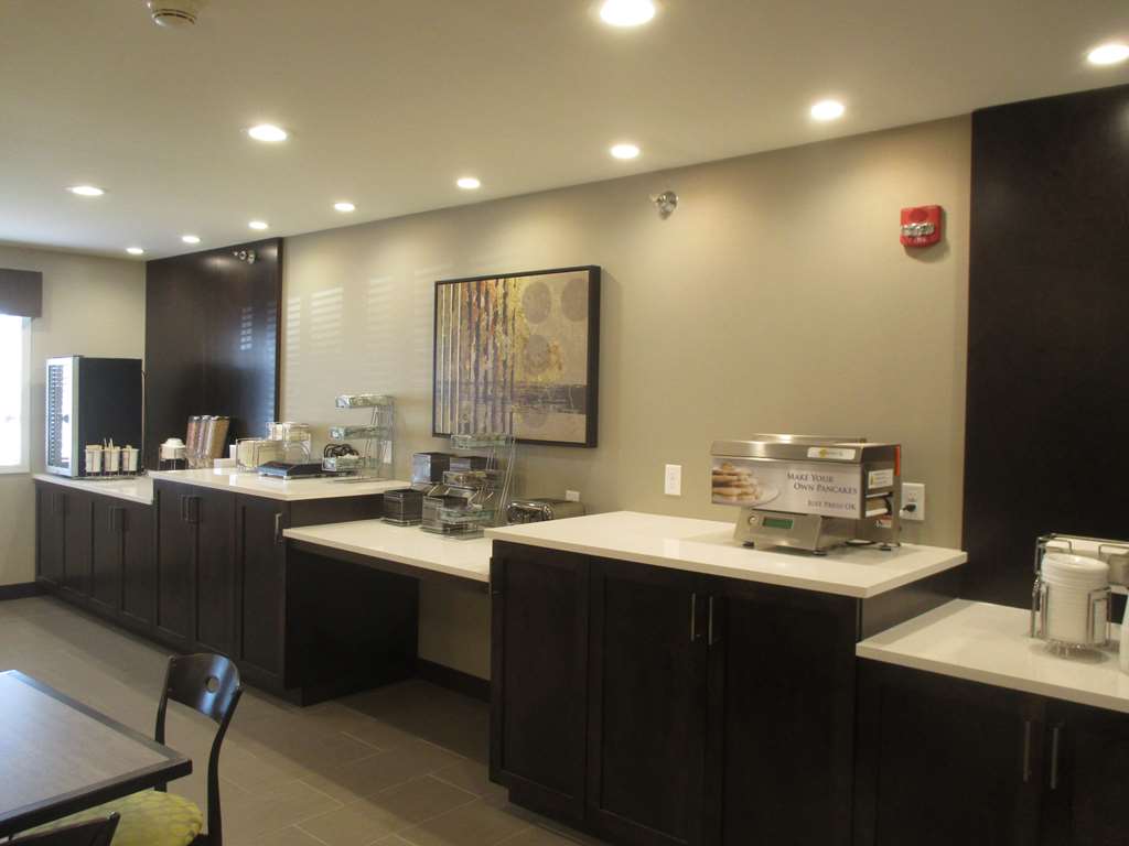 Best Western Harvest Inn & Suites - photo 8