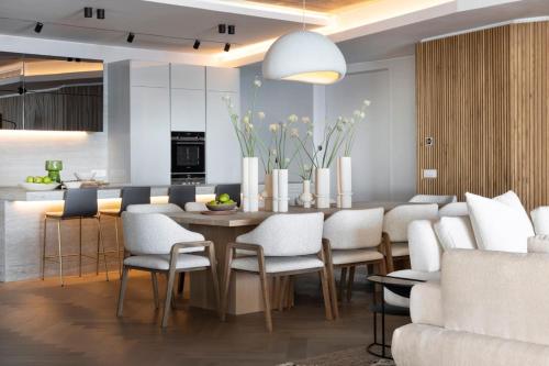 Indigo Sky — 4-Star Luxury Hotel in Cape Town, South Africa