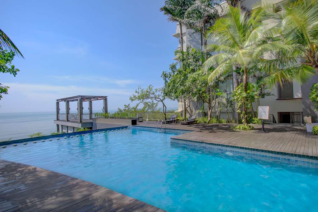 Golden Tulip Balikpapan Hotel & Suites in Balikpapan, Indonesia