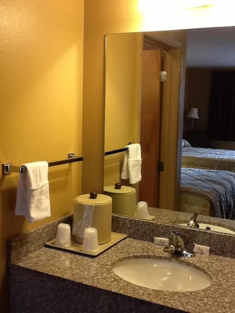 Caronoda Motel - photo 26