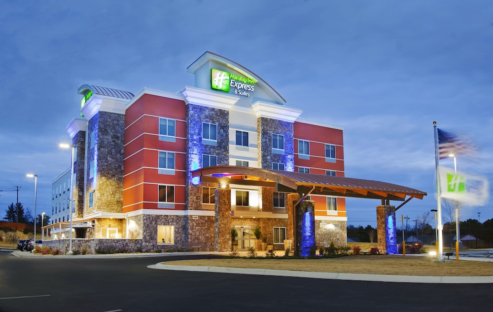 Holiday Inn Express & Suites Hot Springs by IHG - photo 42