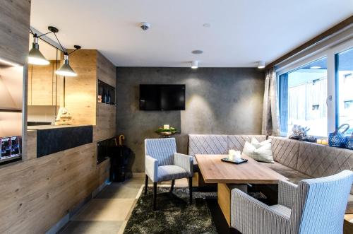 Hotel Garni Funtana — Ischgl — photo 5