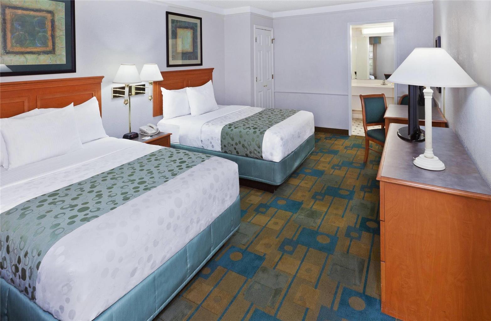 La Quinta Inn by Wyndham Austin Oltorf - photo 13