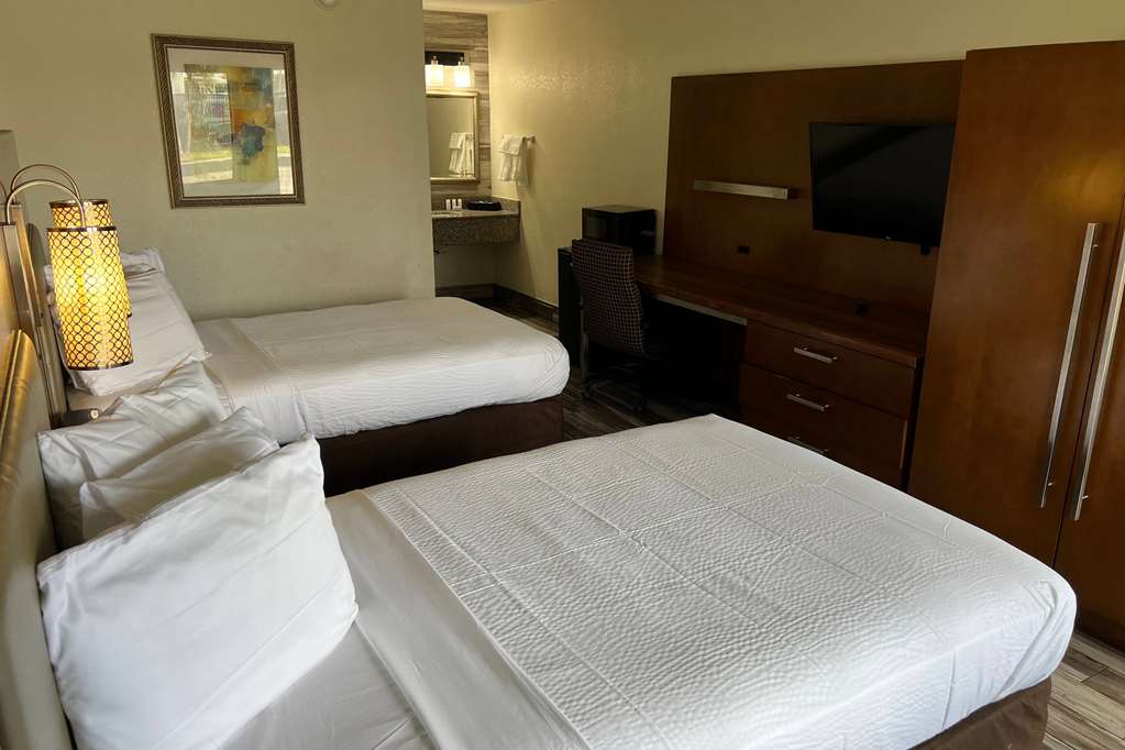 Baymont by Wyndham Orlando Downtown - photo 10
