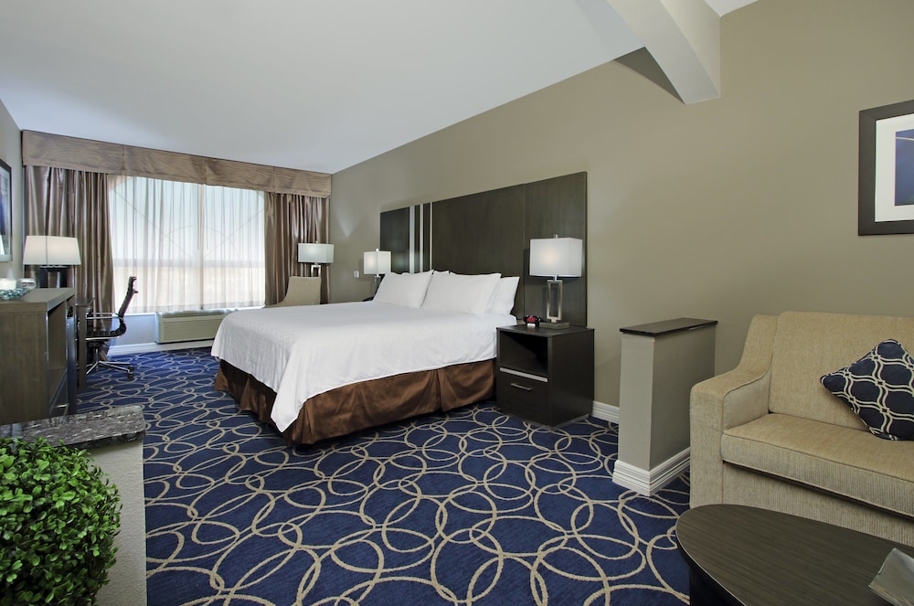 Holiday Inn Express & Suites Houston North IAH Area by IHG - photo 17