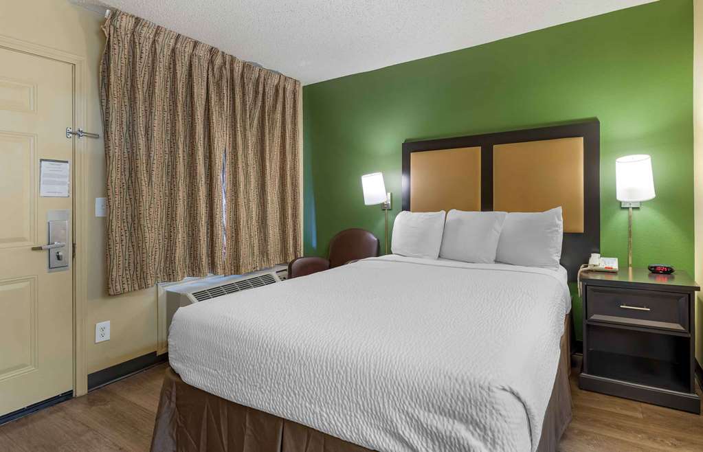 Extended Stay America Select Suites Denver Aurora South - photo 10