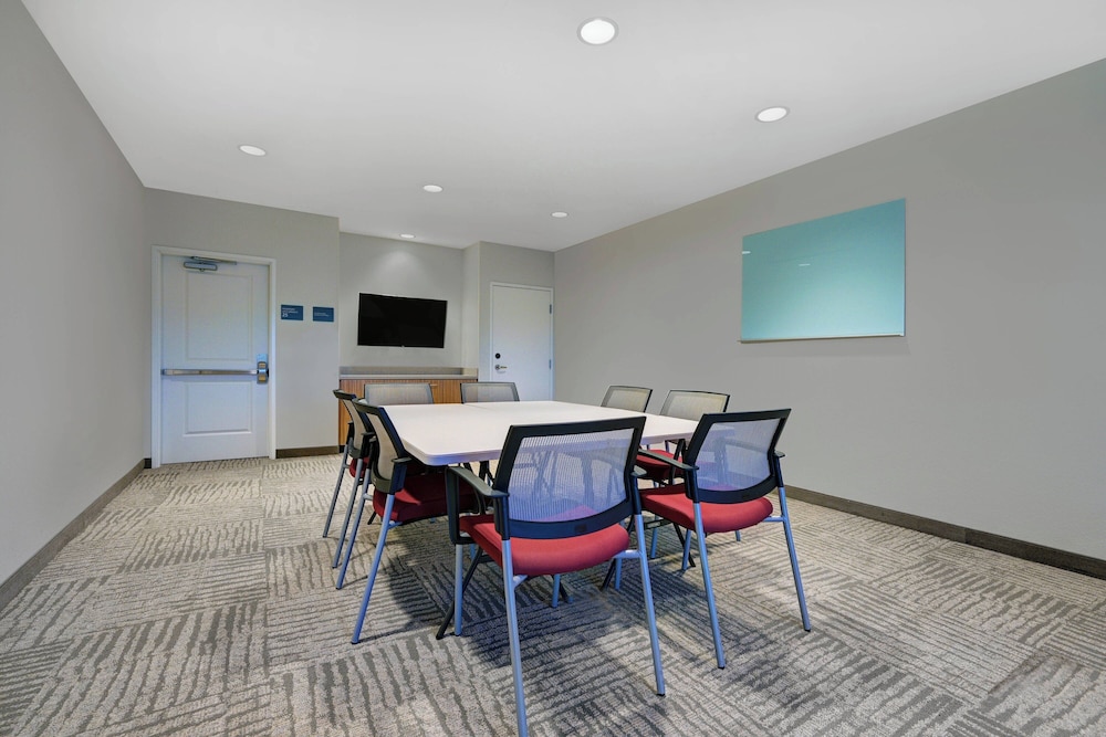TownePlace Suites by Marriott Sacramento Airport Natomas - photo 46