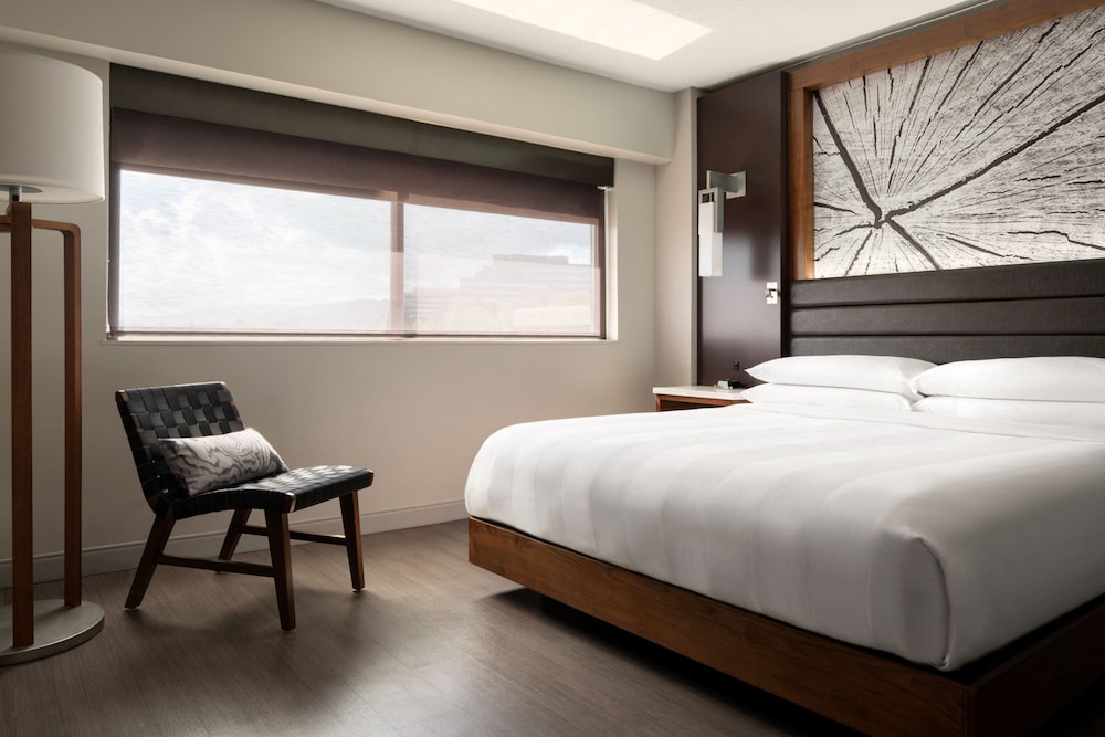Walnut Creek Marriott - photo 14