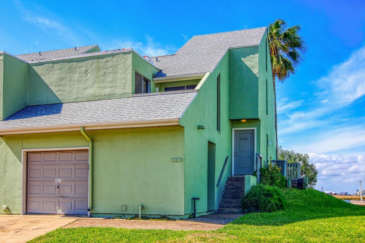 Puente Vista 119 in Corpus Christi, United States