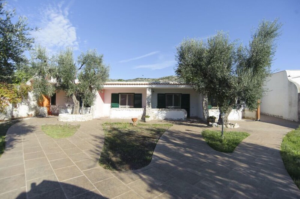 Borghetto Tio Pepe in Mattinata, Italy