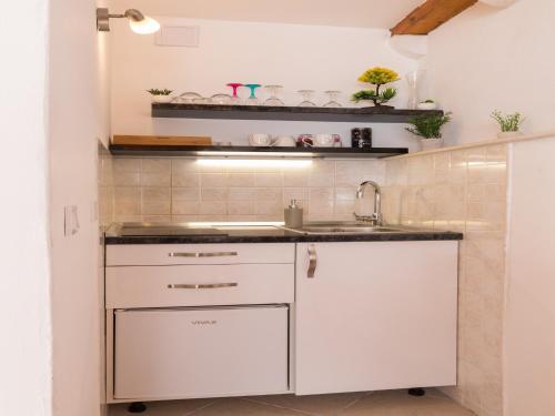 Apartments Ivana Old Town Studio 2 Adults APT1