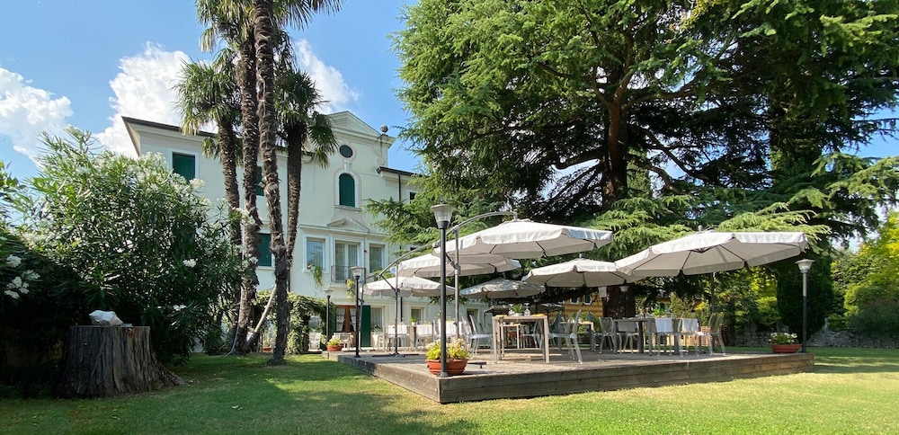 Ca'damiani - carbon neutral hotel in Caneva