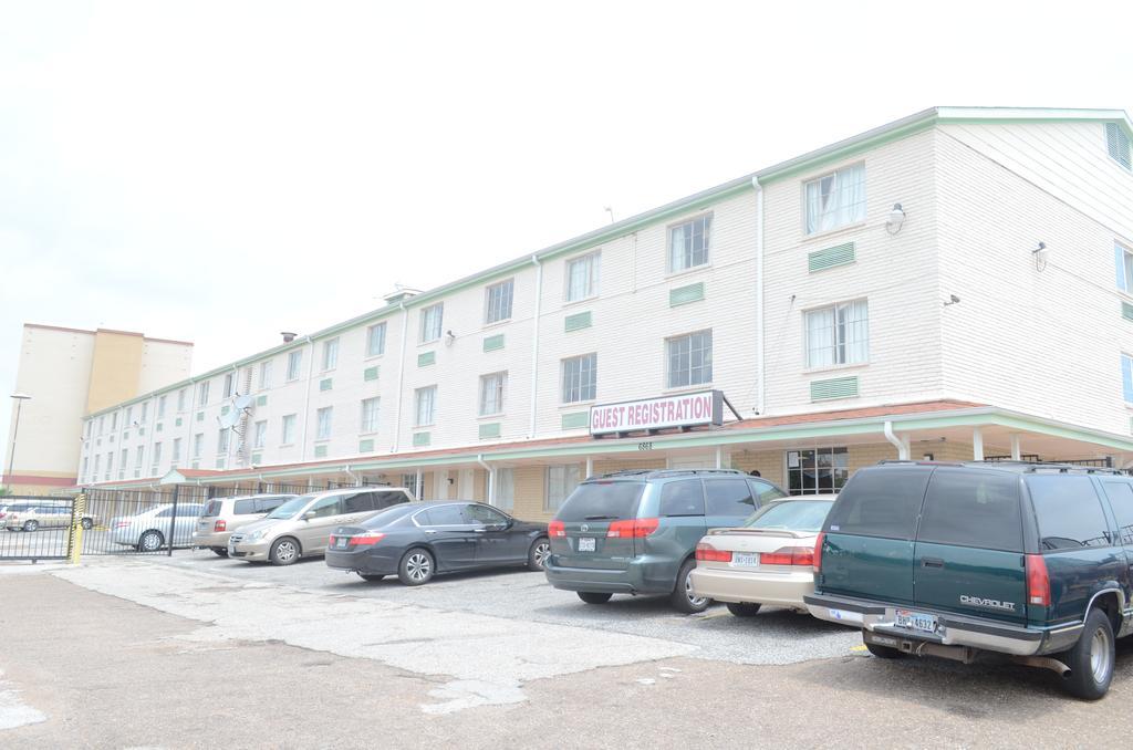 Red Carpet Inn Hornwood Drive - photo 3